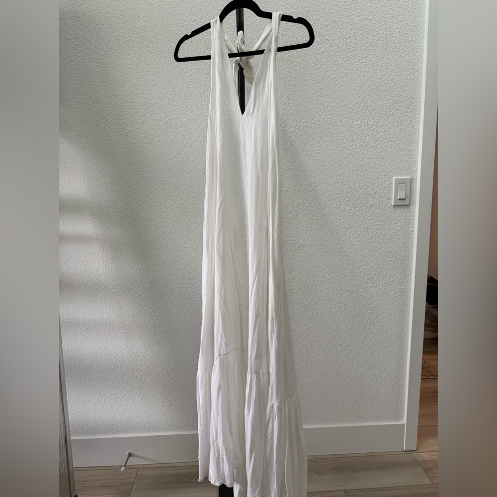 Indah Ivory Sleeveless Top with Tie-Back